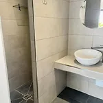 Le Pied A Terre 2 דירה *