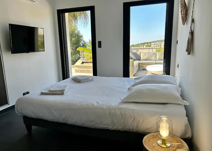 Le Pied A Terre 2 Апартаменты *
