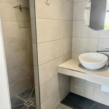 Le Pied A Terre 2 Διαμέρισμα *