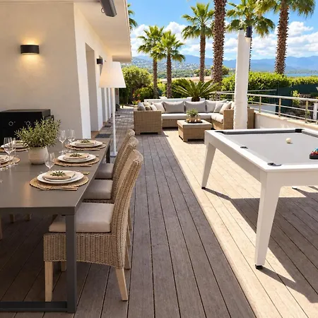 Le Pied A Terre 2 Apartment *